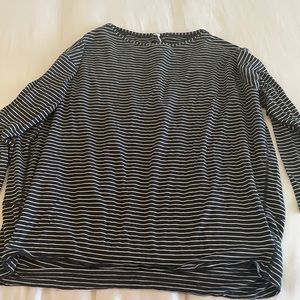 Lululemon Back In action top